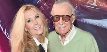Hija de Stan Lee apoya a Sony por el mal trato de Disney a su padre Hija de Stan Lee apoya a Sony por el mal trato de Disney a su padre