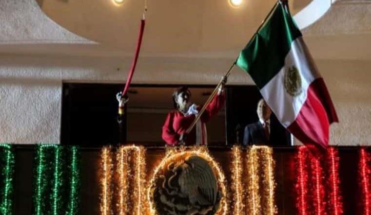 Fiesta mexicana durante la celebración del 209 aniversario del inicio de la Independencia Fiesta mexicana durante la celebración del 209 aniversario del inicio de la Independencia