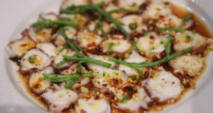 Busca la SEST integrar a productores de pulpo