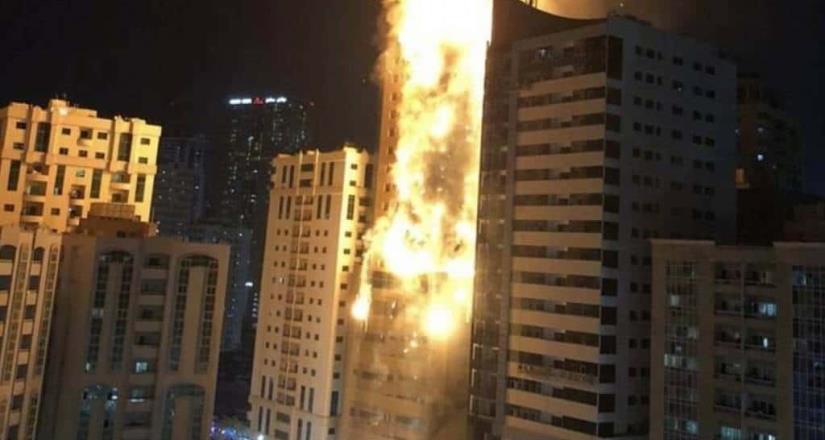 Se incendia edificio de 48 pisos en los Emiratos Árabes