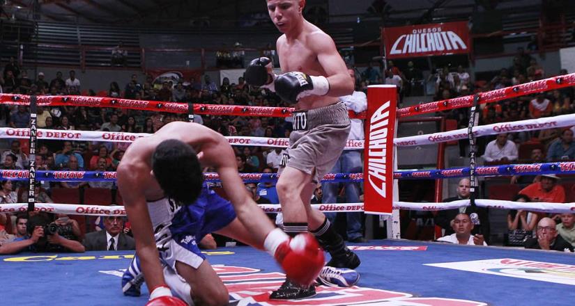 Alejandro perdió la batalla contra el cáncer Alejandro perdió la batalla contra el cáncer