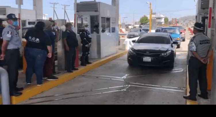Movimiento de Residencia intenta retomar y liberar Caseta de cobro de Playas de Tijuana