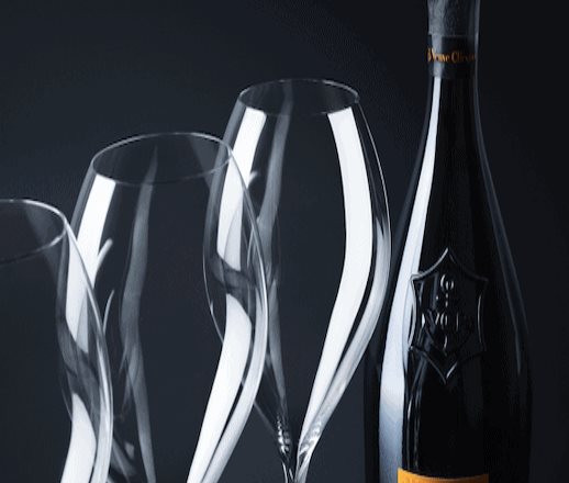 Veuve clicquot y tane redefinen la celebración del día de muertos Veuve clicquot y tane redefinen la celebración del día de muertos