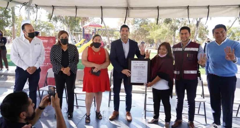 Inauguran Gobierno de Ensenada y ECA LNG rehabilitación de Parque Chapultepec