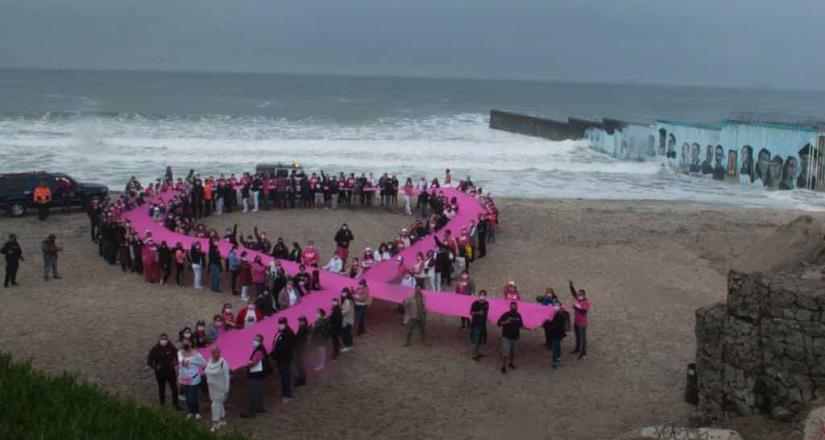 Gobierno Municipal realiza jornada rosa en Delegación Playas de Tijuana