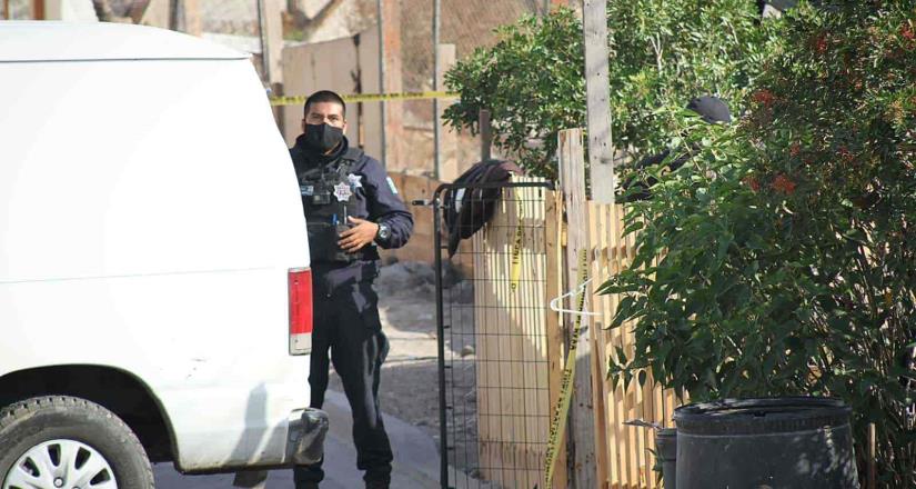 Dos hombres fueron atacados a tiros dentro de un domicilio. Dos hombres fueron atacados a tiros dentro de un domicilio.