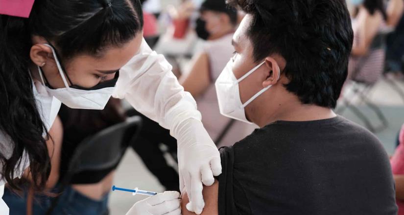 Vacunados con dosis Cansino podrán cruzar a EE.UU para vacunarse con otro biológico Vacunados con dosis Cansino podrán cruzar a EE.UU para vacunarse con otro biológico