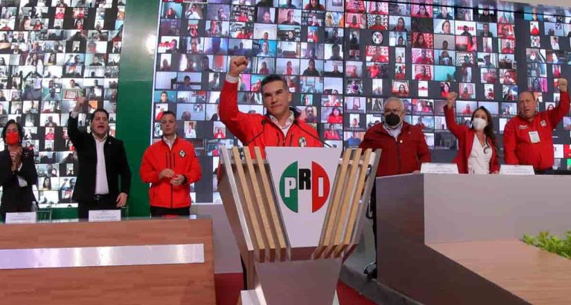PRI se define como socialdemócrata y va por la Presidencia en 2024