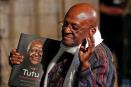 AMLO lamenta muerte de Desmond Tutu