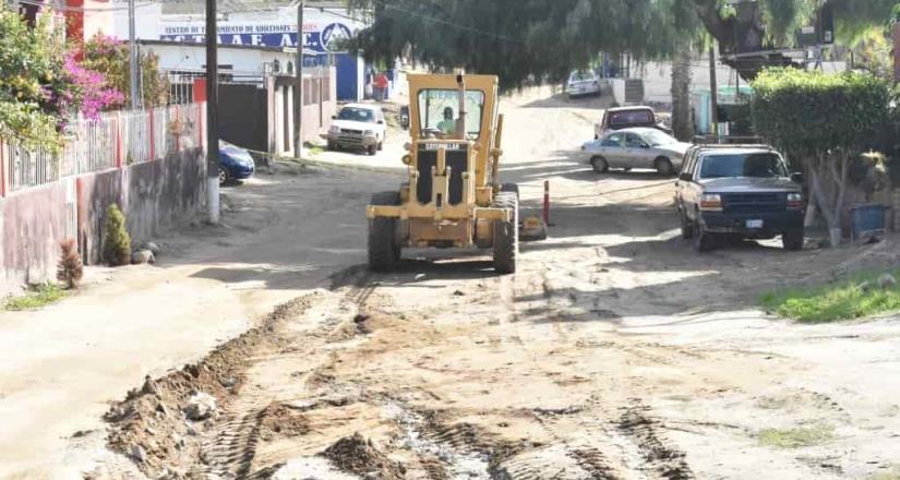 Arranca Gobierno de Ensenada obras de pavimentación en Granjas El Gallo Arranca Gobierno de Ensenada obras de pavimentación en Granjas El Gallo