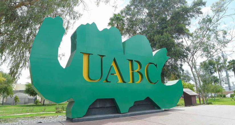 54 posgrados de la UABC están avalados por Conacyt