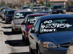 Se elevan los precios de los autos chocolate en Tijuana