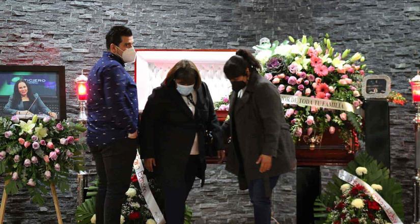 Funeral de la periodista Lourdes Maldonado Funeral de la periodista Lourdes Maldonado