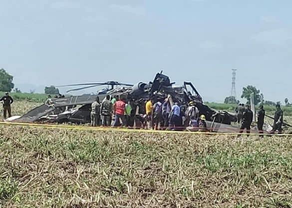 Helicóptero de la Marina se desploma en Sinaloa