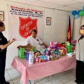 Entregan donativos de “Rodada Rosa” a organismos civiles