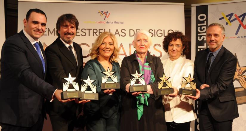 Mocedades recibe en Madrid el premio Estrellas del Siglo