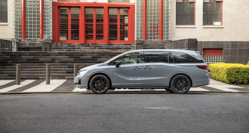 Honda Odyssey 2025: Nuevo estilo y seguridad avanzada para toda la familia