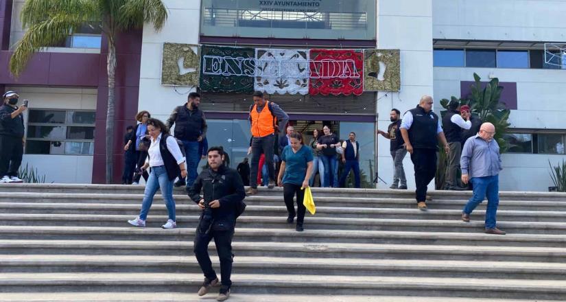 Evacúan Casa Municipal en 4 minutos con 11 segundos