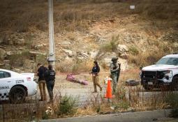 Abandonan cadáver dentro de un vehículo en la colonia Castillo