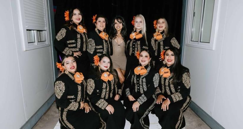 Mariachi Divas de Cindy Shea y Becky G unen fuerzas para el lanzamiento de Bluetooth