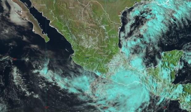 Depresión tropical Once-E se debilitó a baja presión remanente