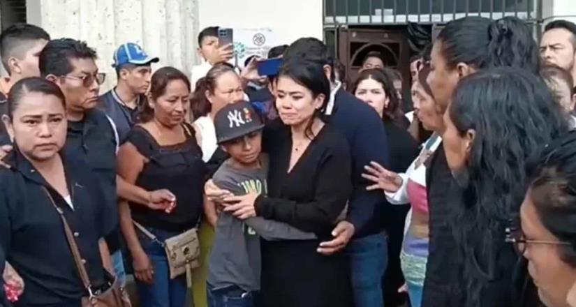 Asesina: Corren a Norma Otilia del funeral del alcalde de Chilpancingo