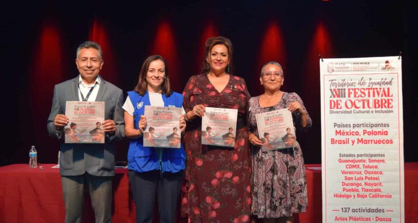 Emigrantes, una obra de teatro del dramaturgo polaco Mozrek, se presenta en el Festival de Octubre en Tijuana