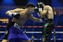 Artur Beterbiev se alza contra Dmitry Bivol en el ring