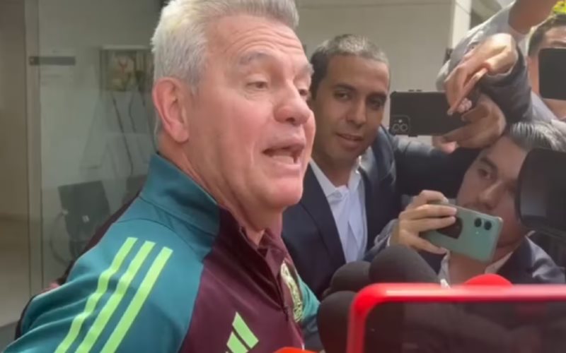 Javier Aguirre desmiente hospitalización de urgencia