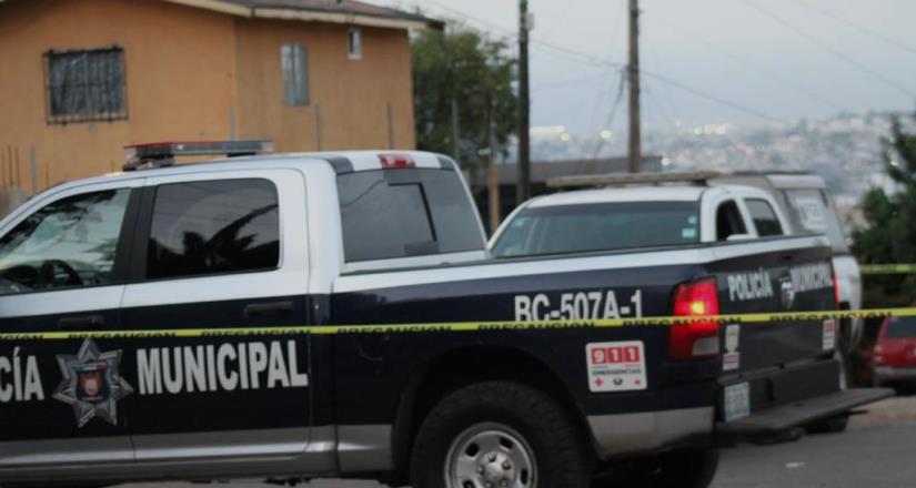 Conductor y pasajero son asesinados durante la noche en TIjuana