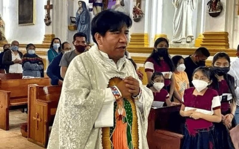 Asesinan al sacerdote Marcelo Pérez en San Cristóbal de las Casas, Chiapas