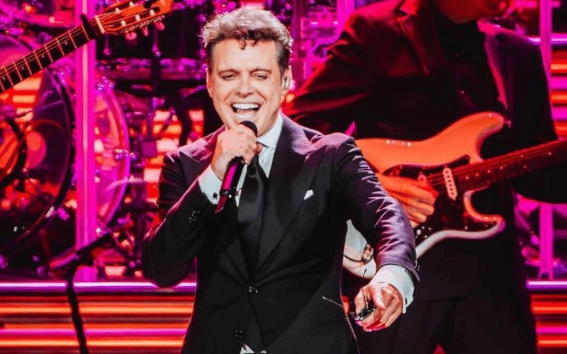 Luis Miguel ayuda a reactivar turismo en Acapulco; confirma conciertos