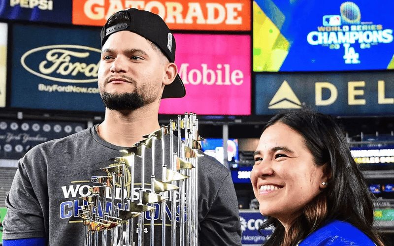 Cubano Andy Pagés se corona con los Dodgers en la Serie Mundial