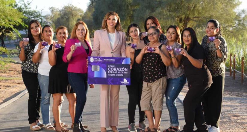 Beneficia Tarjeta Violeta a 100 mil mujeres en gobierno de Marina del Pilar durante sus tres primeros años