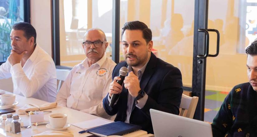 Reg. Miguel Loza critica iniciativa del Dip. Jaime Cantón de vender alcohol en cines y teatros