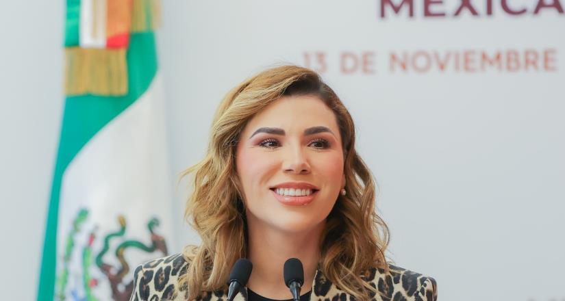 Marina del Pilar presenta estrategia para terminar con la pobreza en BC