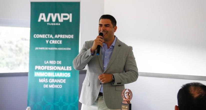 Reconocen a AMPI Tijuana a nivel nacional por su labor de capacitación