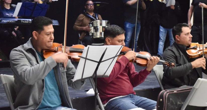 Celebran a Juan Gabriel con homenaje en Avenida Revolución para conmemorar el Día Internacional del Músico