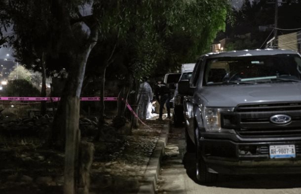 Encuentran cuerpo envuelto en la colonia Manuel Paredes