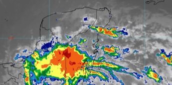 Tormenta tropical Sara toca tierra en Belice