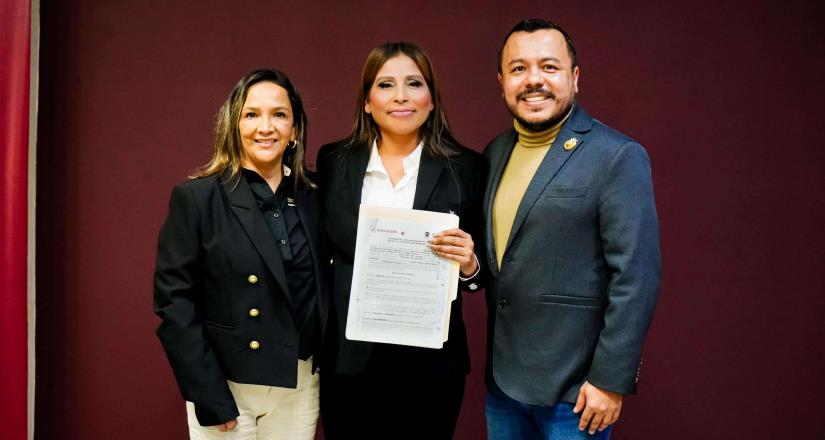 Formaliza Claudia Agatón convenio de colaboración con CECATI