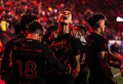 Xolos golea y pasa a liguilla