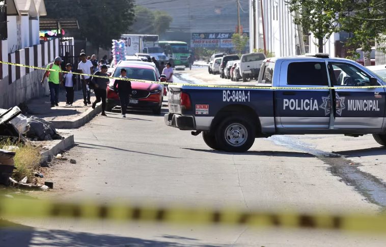 Encuentran una maleta con el cadáver de una mujer cerca de una escuela