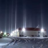 Pilares de luz en Alberta, Canadá