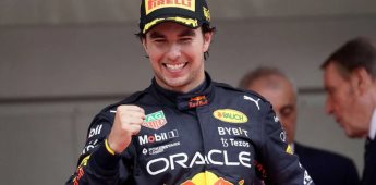 Checo Pérez se queda con Red Bull para 2025