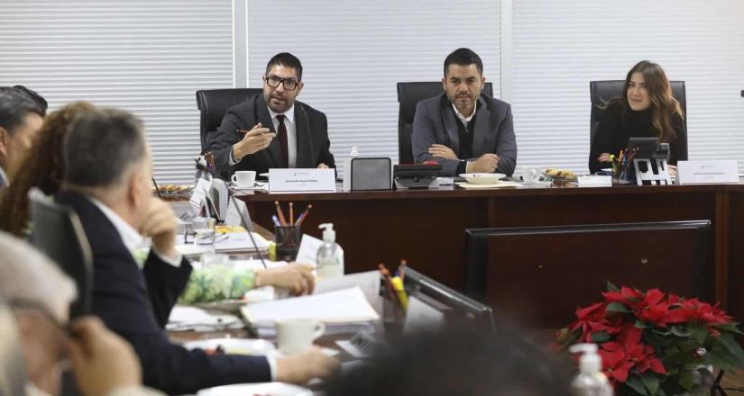 Encabeza Armando Ayala reunión con funcionarios de Conagua