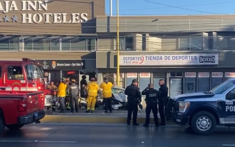 Fuerte movimiento policiaco en el bulevar Díaz Ordáz