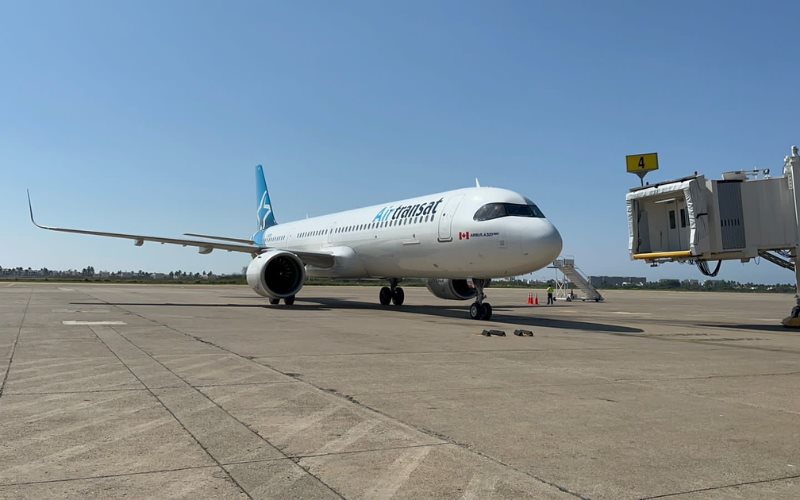 Llega a Acapulco el primer vuelo procedente de Canadá