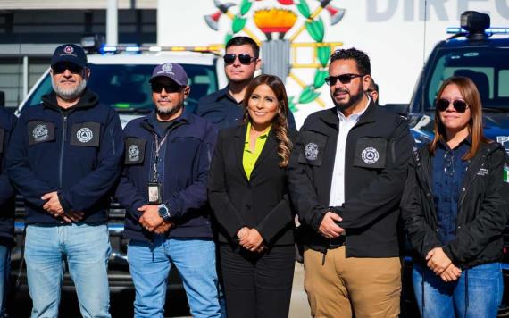 Entrega alcaldesa Claudia Agatón equipamiento a Bomberos y Protección Civil