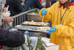 Sheinbaum resalta que, gracias al combate a la corrupción y sin aumentar impuestos, incrementaron en 5% los ingresos tributarios Sheinbaum resalta que, gracias al combate a la corrupción y sin aumentar impuestos, incrementaron en 5% los ingresos tributarios